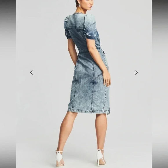 NWT Retrofête Zelda Dress Sienna Denim Wrap Styling Size Small - Picture 5 of 7